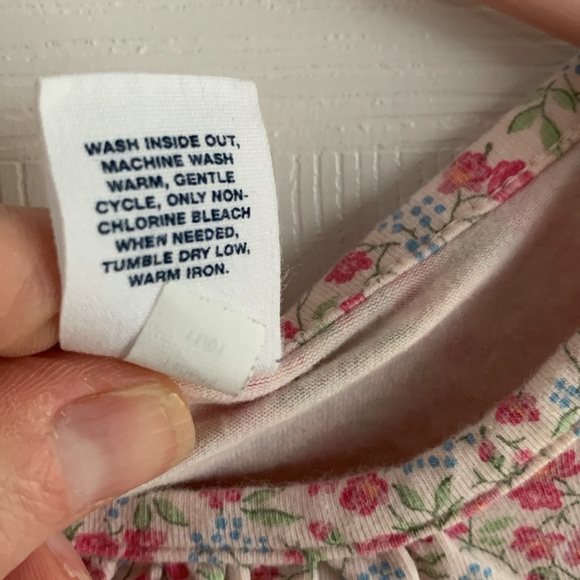 Baby Gap outfit - Picture 4 of 14